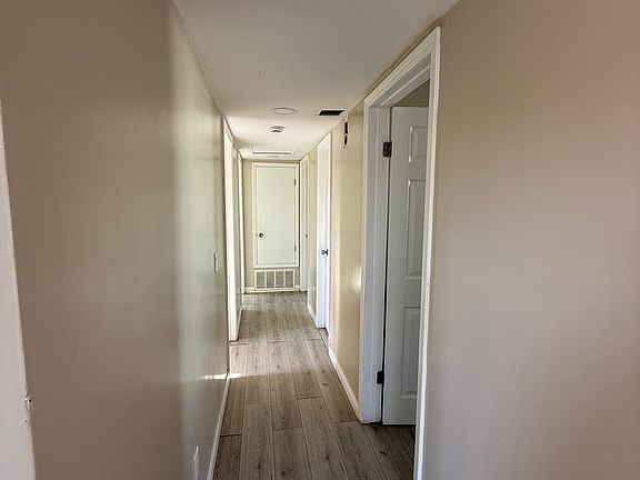 5th image of 138 Sellsway St Unit 2