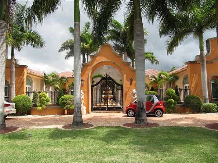 Exterior Front