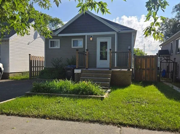 734 Franklin St S, Thunder Bay, ON P7E 1R9