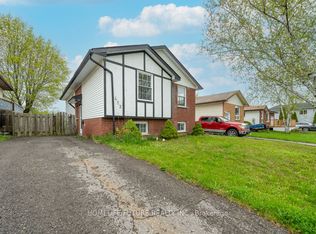 453 Crystal Dr, Peterborough, ON K9J8L3