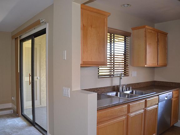 2nd image of 10166 Camino Ruiz