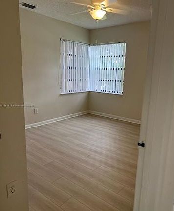 4th image of 5370 Firenze Dr APT F