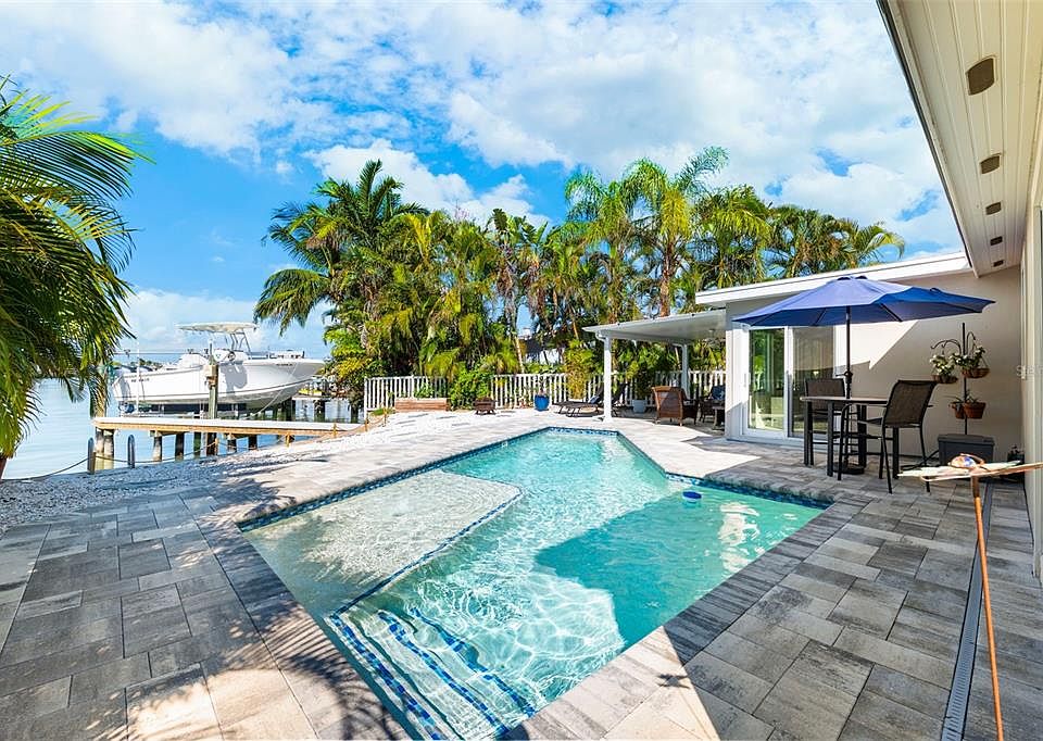 549 59th Ave, Saint Pete Beach, FL 33706 | MLS #U8221718 | Zillow