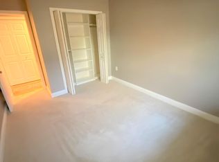 64 Willard St APT 101, Quincy, MA 02169