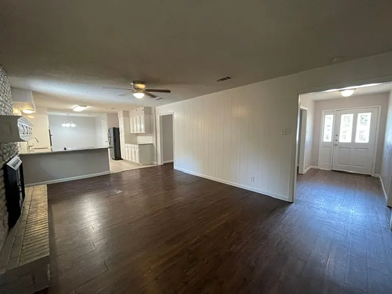 2232 Shady Brook Dr — Photo 6