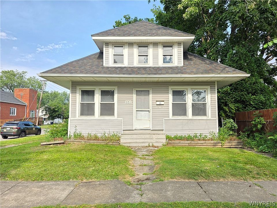 1st image of 651 Pasadena Ave