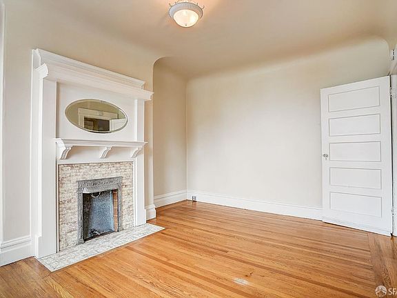 5th image of 1342 11th Ave #B