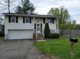 5 Parkland Ave, Scotia, NY 12302