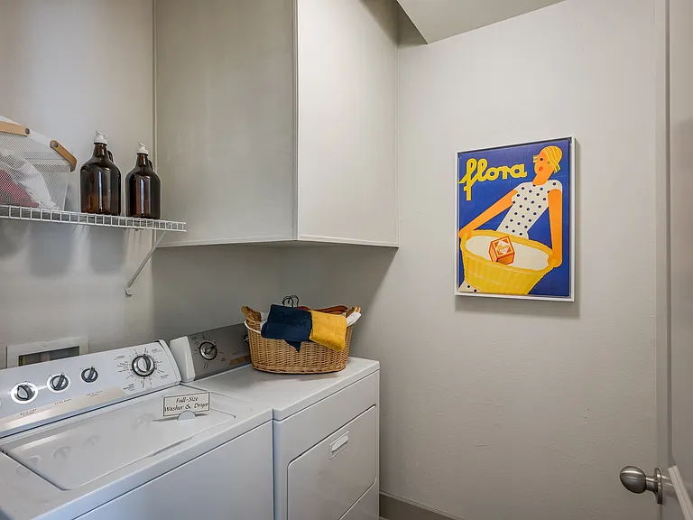 West 18th Lofts — Photo 26