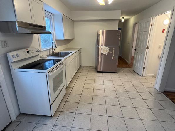 21 Walnut Ave