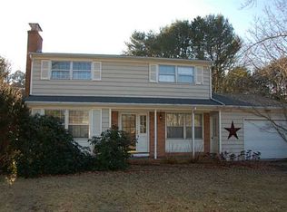 15 Meadowbrook Rd, Richmond, RI 02898