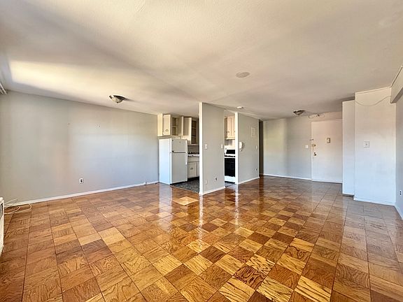 5th image of 139-87 35th Ave #5C