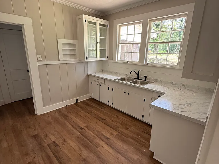 4520 Whitehaven Dr — Photo 15
