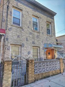 1352 66th St #1, Brooklyn, NY, 11219