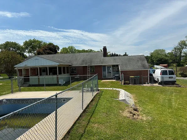 3 Yale Rd, Marshallton, DE 19808