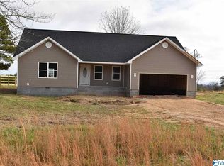 1812 Marshall Rd, Rainsville, AL 35986