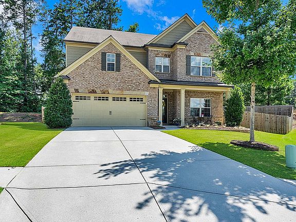 2nd image of 965 Crescent Ridge Dr