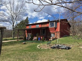 573 Old Franklin Rd, Stahlstown, PA 15687