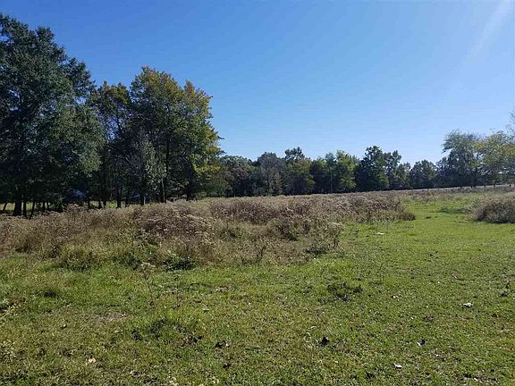 5th image of 7317 Fox Rd