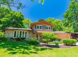 322 Cheyenne Trl, Madison, WI 53705