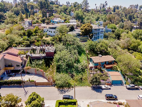 4th image of 841 Cynthia Ave