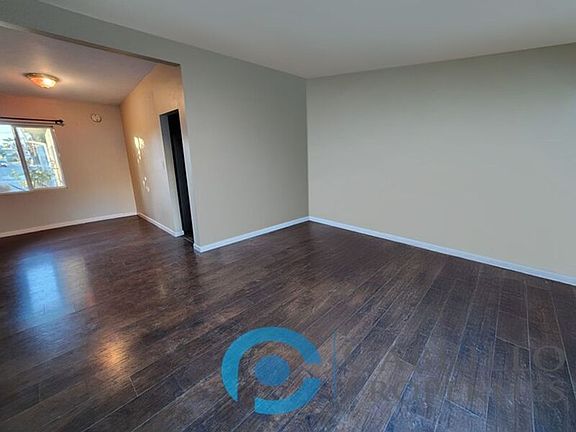 4th image of 4627 Pocahontas Ave