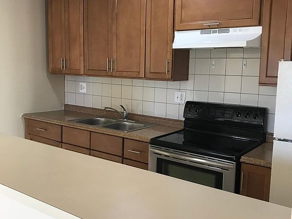 2nd image of 1808 N Green Ln S APT 3B