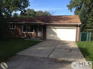 2179 Beech Lane Dr, Troy, MI