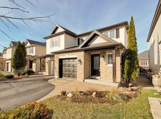 268 Tewsley Dr, Ottawa, ON K1V 0Y6