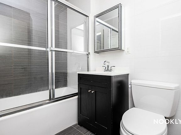 3rd image of 168 Throop Ave #1O