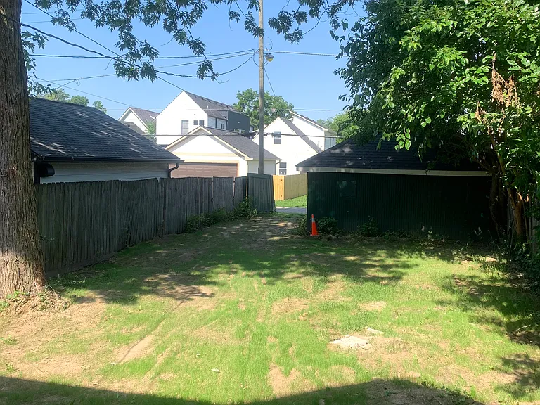1006 Harlan St — Photo 19