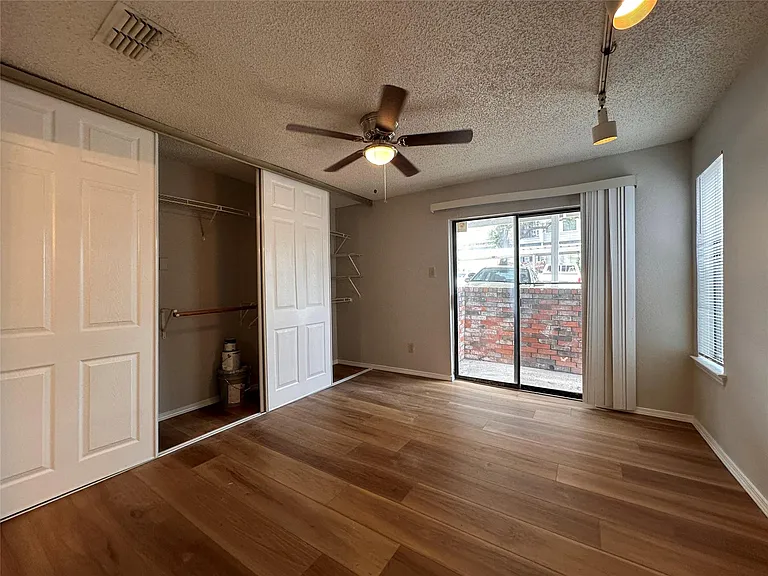3416 Country Club Dr W #123 — Photo 9
