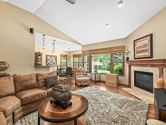 4th image of 6305 Cedarhedge DRIVE