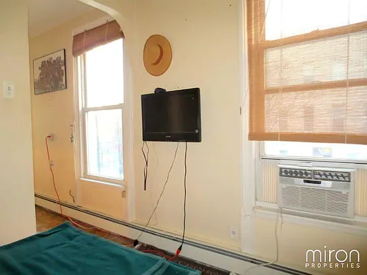 Rented by Miron Properties | media 35