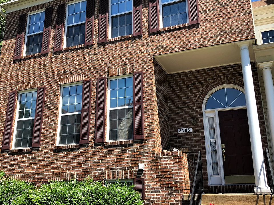 1st image of 21188 Millwood Sq