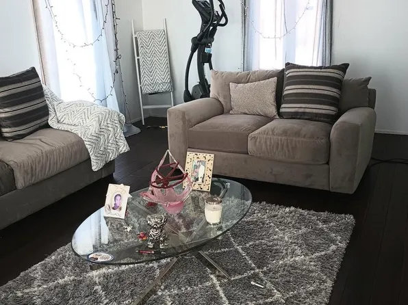 53 Genesee Ln, Willingboro, NJ 08046