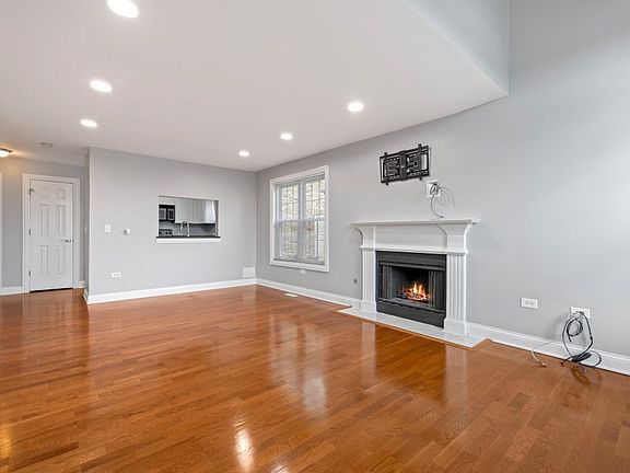 5th image of 43 Foxcroft Rd APT 119