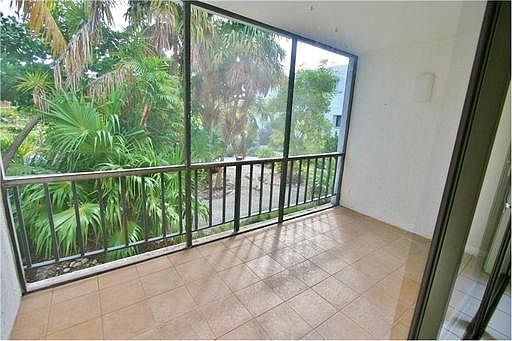 4th image of 133 Coco Plum Dr