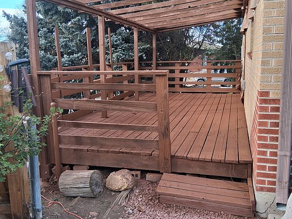 4th image of 10478 Pearl Way