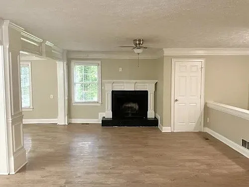 265 Robbie Ln SW — Photo 4