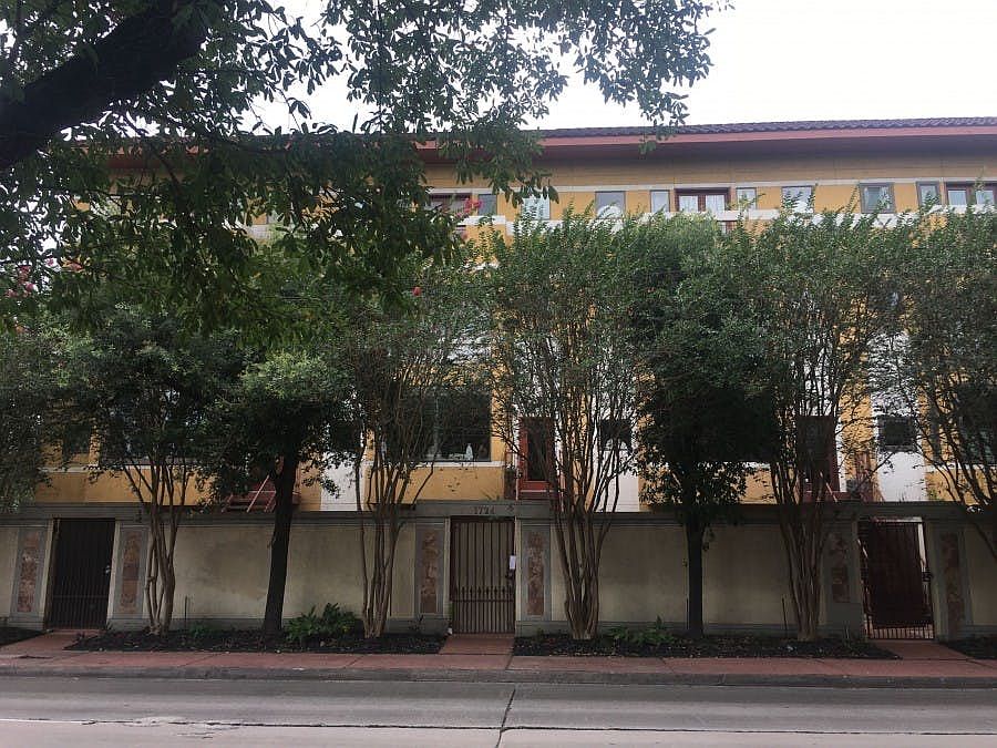 1st image of 1724 Montrose Blvd
