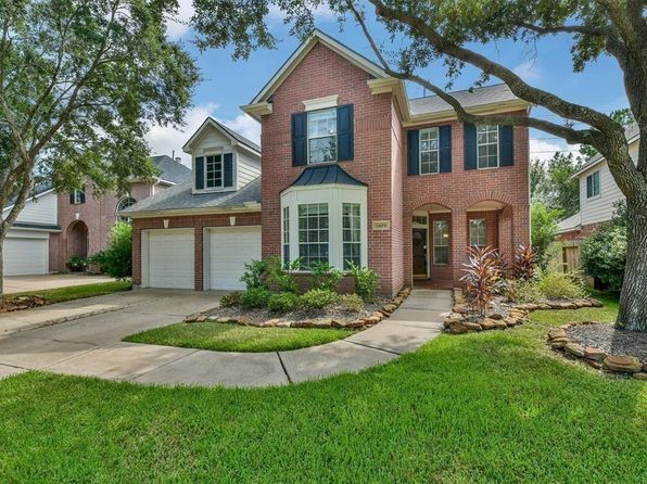 24031 Bonnamere Ln