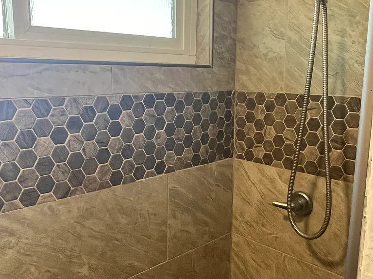 6558 Tamarisk Ave — Photo 12