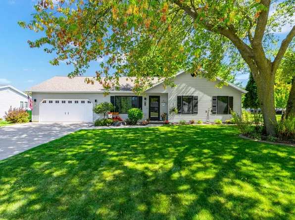 416 Ernest STREET, Green Lake, WI 54941