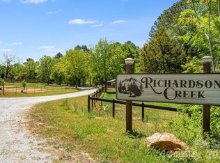 304 Richardson Creek Ln, Forest City, NC 28043