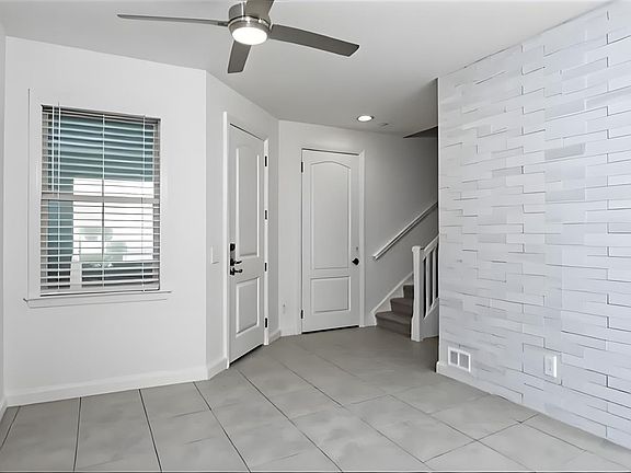 2nd image of 14019 Millington St