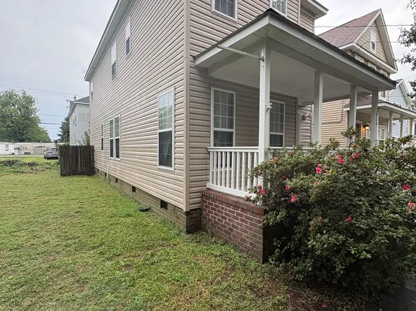 1828 Warfield St, Chesapeake, VA 23324