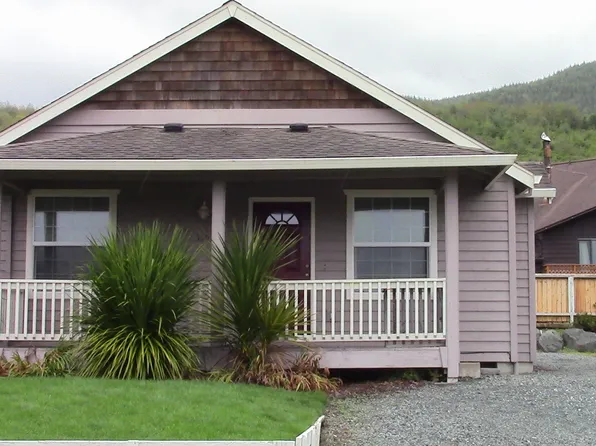 350 N Ocean St, Rockaway Beach, OR 97136