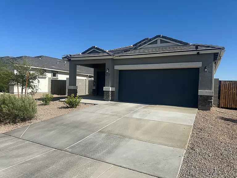 35583 W San Ildefanso Ave — Photo 1