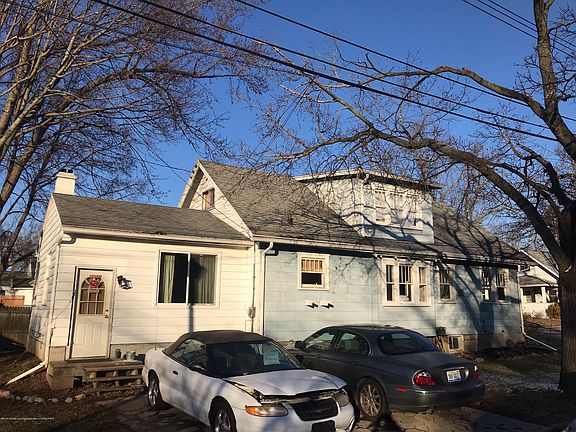 3rd image of 1932 Clifton Ave